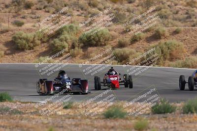 media/Jun-01-2025-CalClub SCCA (Sun) [[eae223c5dd]]/Group 3/Qualifying/